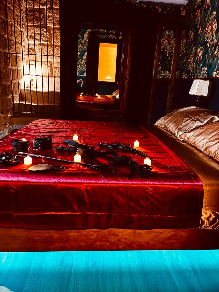 L’ascension des plaisirs - Love’nSpa - weekend en amoureux, love rooms avec spa ou jacuzzi privatif5 de L’ascension des plaisirs
