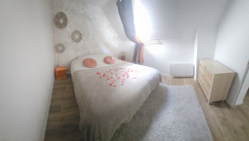 L'atypique des fouleries - Love’nSpa - weekend en amoureux, love rooms avec spa ou jacuzzi privatif2 de L'atypique des fouleries
