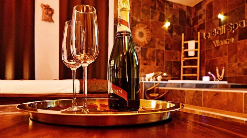 Le Bali Spa - Vienne - Love’nSpa - weekend en amoureux, love rooms avec spa ou jacuzzi privatif3 de Le Bali Spa - Vienne
