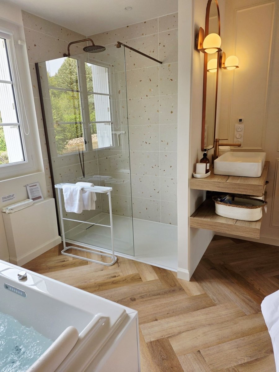 Le Boudoir d'Elba - Love’nSpa - weekend en amoureux, love rooms avec spa ou jacuzzi privatif4 de Le Boudoir d'Elba
