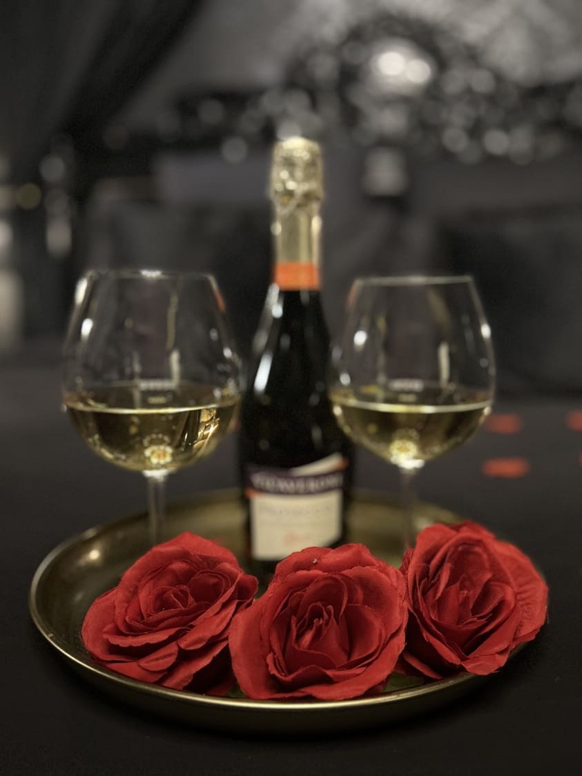 Le Carré d'Or - Love’nSpa - weekend en amoureux, love rooms avec spa ou jacuzzi privatif4 de Le Carré d'Or
