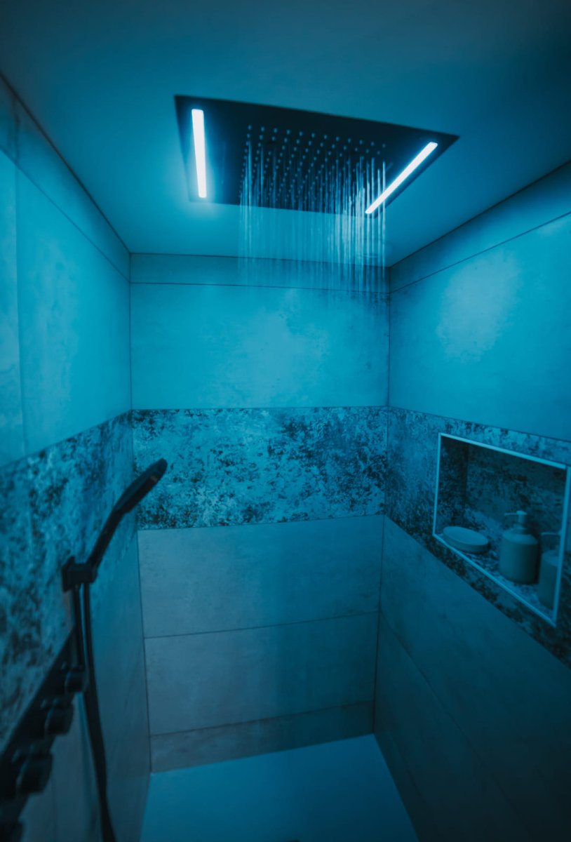 Le Desirella - Love’nSpa - weekend en amoureux, love rooms avec spa ou jacuzzi privatif8 de Le Desirella
