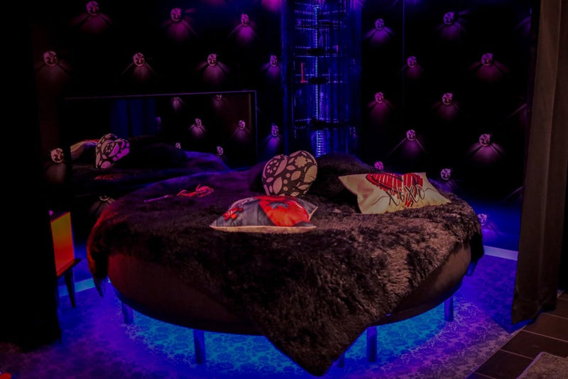 Le Fifty - Love’nSpa - weekend en amoureux, love rooms avec spa ou jacuzzi privatif