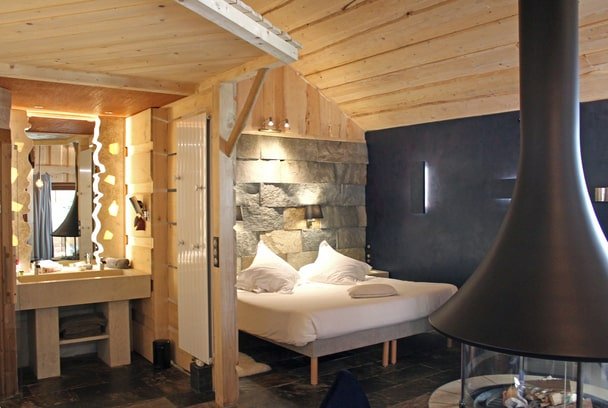 Le Haut Jardin - Le secret - Love’nSpa - weekend en amoureux, love rooms avec spa ou jacuzzi privatif2 de Le Haut Jardin - Le secret
