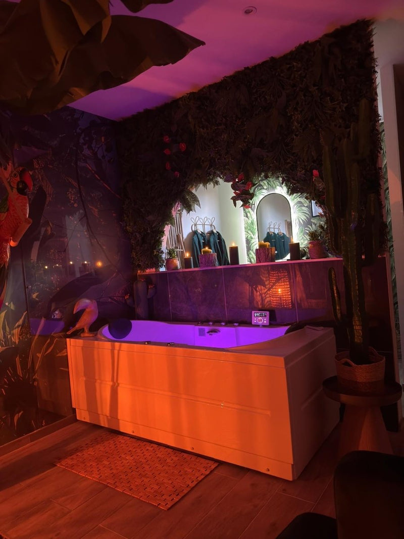 Le Lodge de la Jungle - Love’nSpa - weekend en amoureux, love rooms avec spa ou jacuzzi privatif