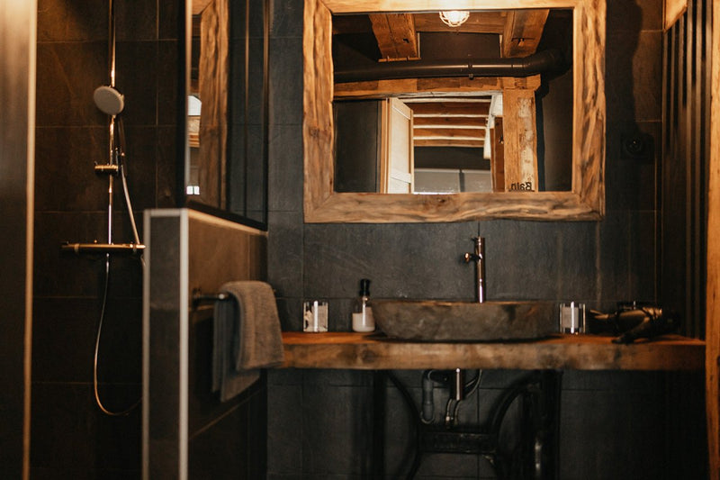 Le Loft Les Secrets d'Honfleur - Love’nSpa - weekend en amoureux, love rooms avec spa ou jacuzzi privatif3 de Le Loft Les Secrets d'Honfleur
