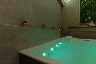 Le Love Castel - Love’nSpa - weekend en amoureux, love rooms avec spa ou jacuzzi privatif