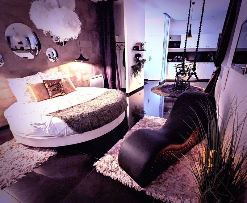 Le Lov(t) - Love’nSpa - weekend en amoureux, love rooms avec spa ou jacuzzi privatif