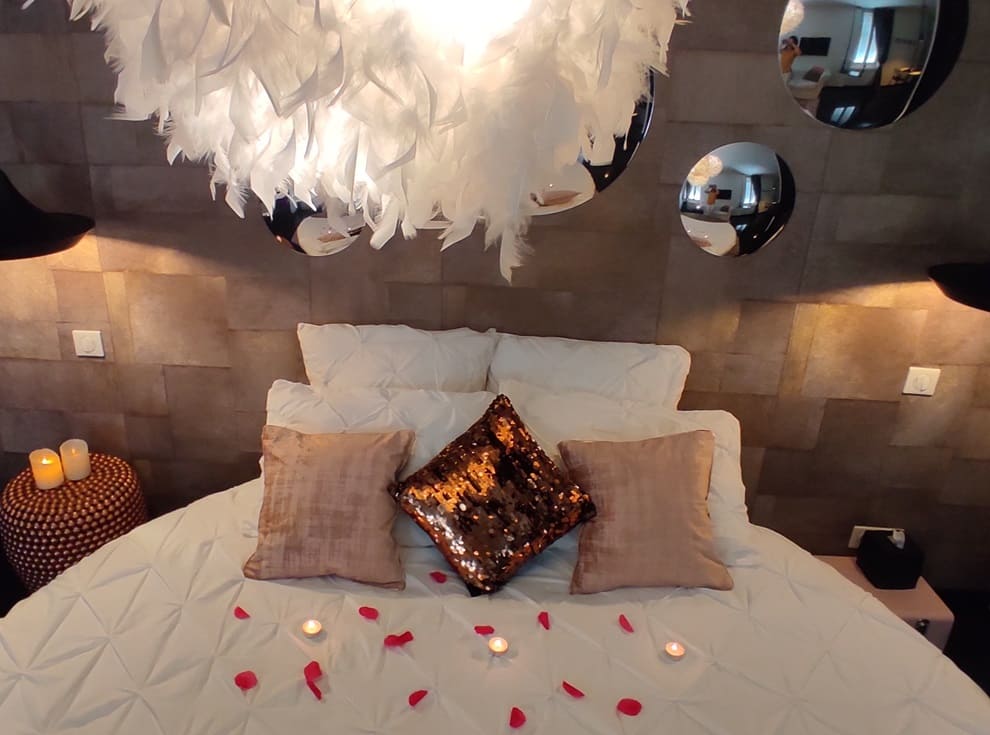 Le Lov(t) - Love’nSpa - weekend en amoureux, love rooms avec spa ou jacuzzi privatif12 de Le Lov(t)
