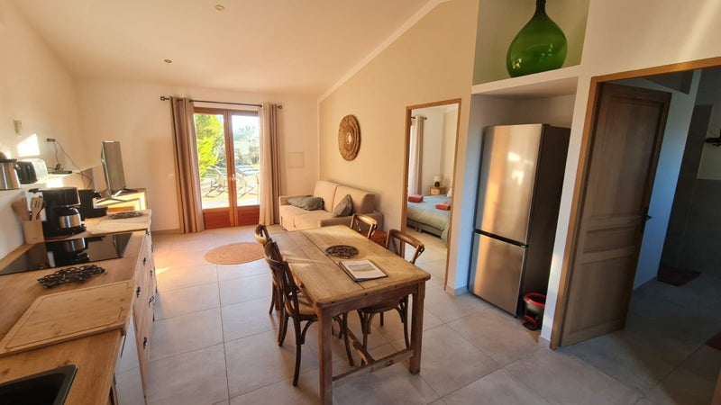 Le Mazet de la Draille - Suite La Cigale - Love’nSpa - weekend en amoureux, love rooms avec spa ou jacuzzi privatif