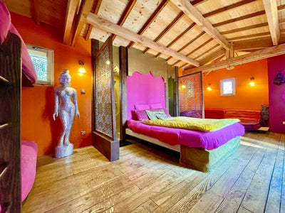 Le Moulin de la Jarousse - Cabane Bollywood - Love’nSpa - weekend en amoureux, love rooms avec spa ou jacuzzi privatif
