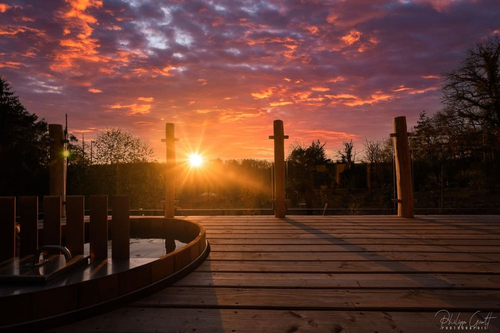 Le Moulin de la Jarousse - Cabane Indonésienne - Love’nSpa - weekend en amoureux, love rooms avec spa ou jacuzzi privatif3 de Le Moulin de la Jarousse - Cabane Bornéo
