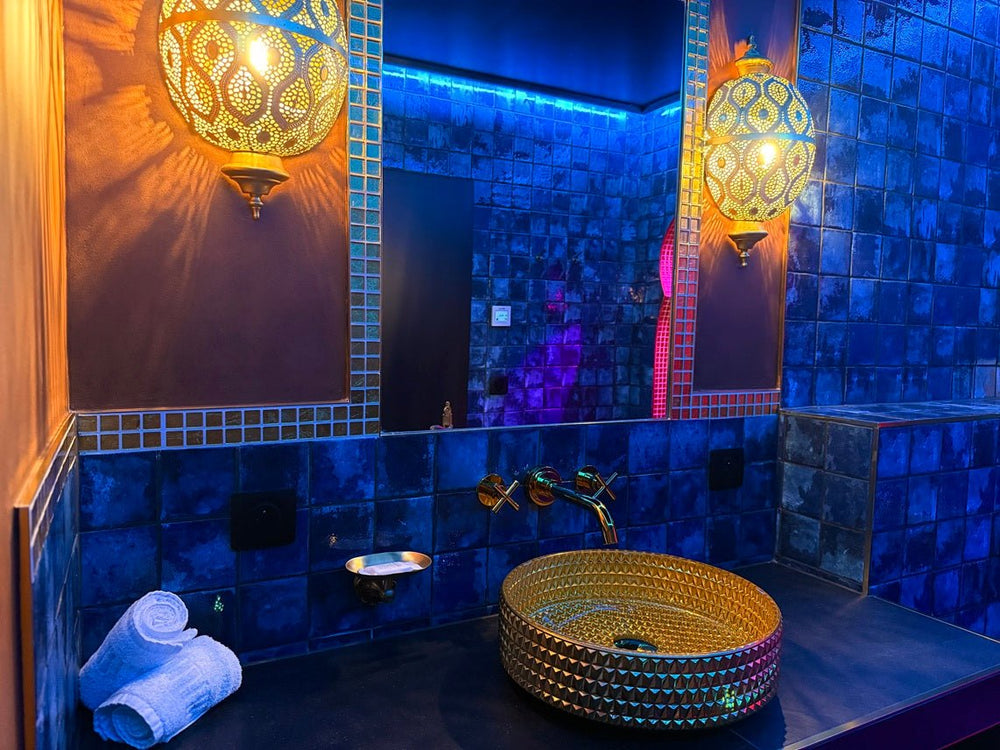 Le Palais des Mille et Une Nuits - Love Room, Jacuzzi, Pièce Secrète - Love’nSpa - weekend en amoureux, love rooms avec spa ou jacuzzi privatif4 de Le Palais des Mille et Une Nuits - Love Room, Jacuzzi, Pièce Secrète
