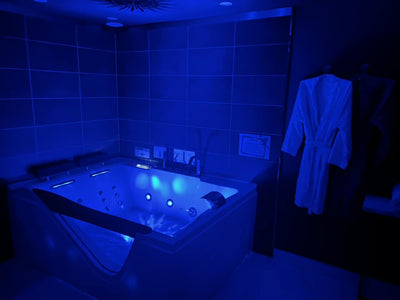 Le p'tit Quiou - Love’nSpa - weekend en amoureux, love rooms avec spa ou jacuzzi privatif