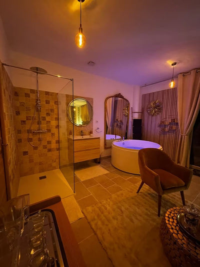 Le relais du Clos - Love’nSpa - weekend en amoureux, love rooms avec spa ou jacuzzi privatif
