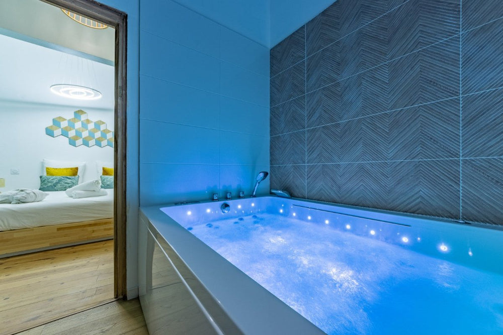 Le Romantique & Spa - Love’nSpa - weekend en amoureux, love rooms avec spa ou jacuzzi privatif2 de Le Romantique & Spa
