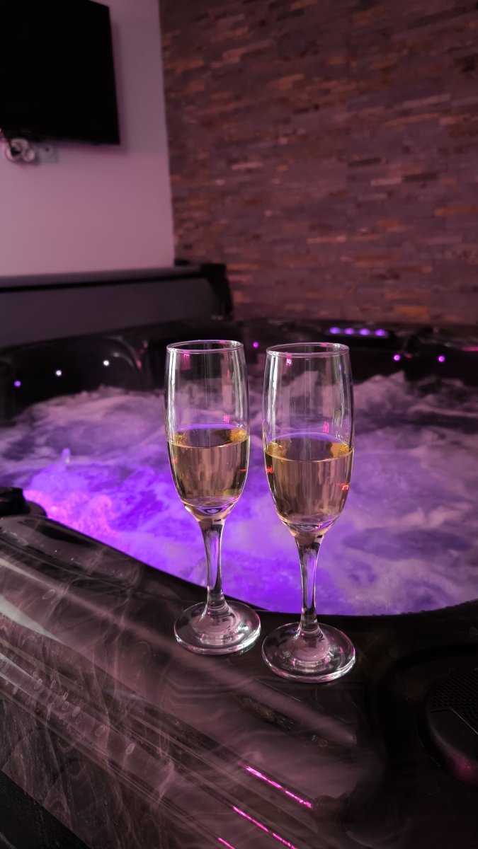 Le Spa Saj - Love’nSpa - weekend en amoureux, love rooms avec spa ou jacuzzi privatif