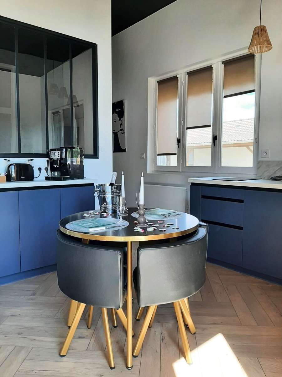 L'Ecrin Dakoté - Love’nSpa - weekend en amoureux, love rooms avec spa ou jacuzzi privatif18 de L'Ecrin Dakoté
