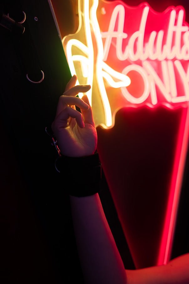 L'Écrin de Fauve - Jacuzzi XXL privatif - Love’nSpa - weekend en amoureux, love rooms avec spa ou jacuzzi privatif4 de L'Écrin de Fauve - Jacuzzi XXL privatif
