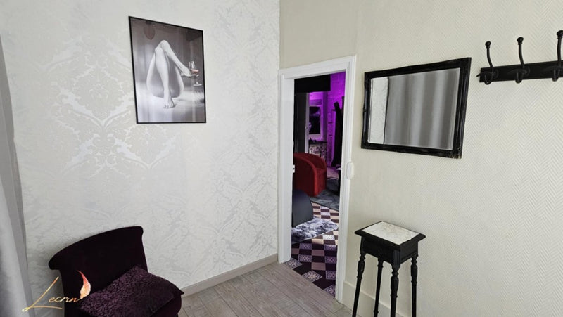 L'écrin - La Suite médiévale - Love’nSpa - weekend en amoureux, love rooms avec spa ou jacuzzi privatif4 de L'écrin - La Suite médiévale
