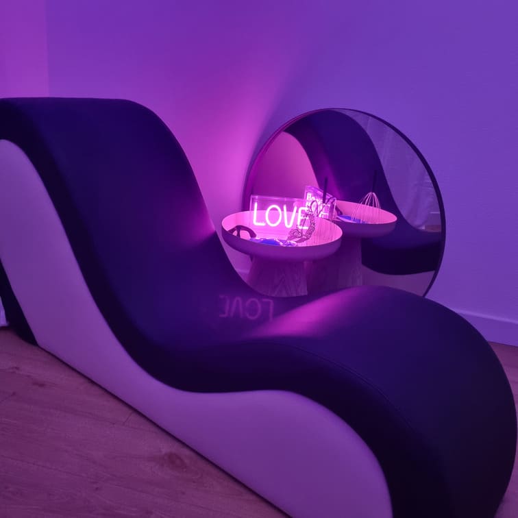 L'écrin Rochelais - Love’nSpa - weekend en amoureux, love rooms avec spa ou jacuzzi privatif1 de L'écrin Rochelais
