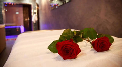 L'effet spa - Suite Romantique - Love’nSpa - weekend en amoureux, love rooms avec spa ou jacuzzi privatif