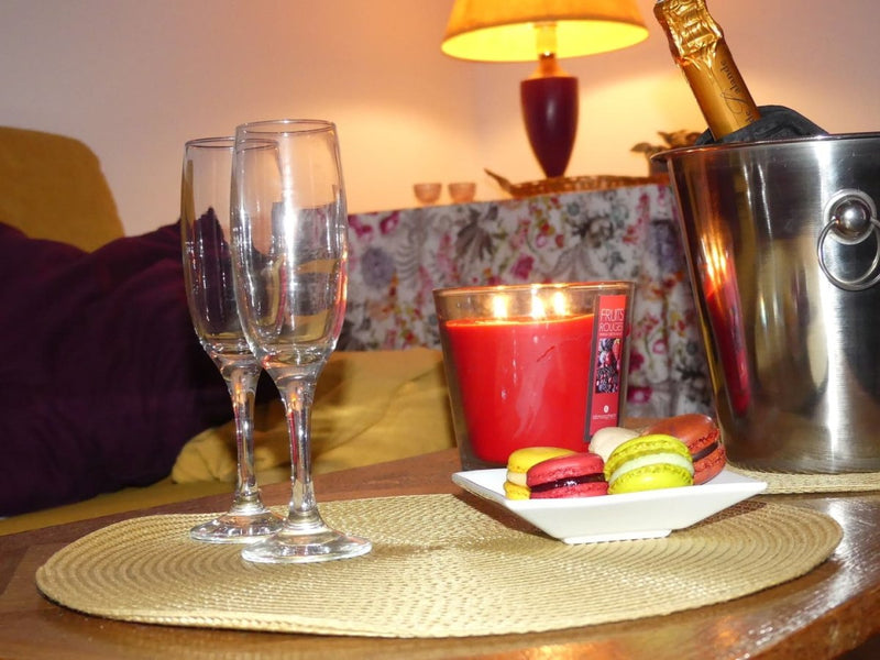 Les Ajoncs - Love’nSpa - weekend en amoureux, love rooms avec spa ou jacuzzi privatif3 de Les Ajoncs
