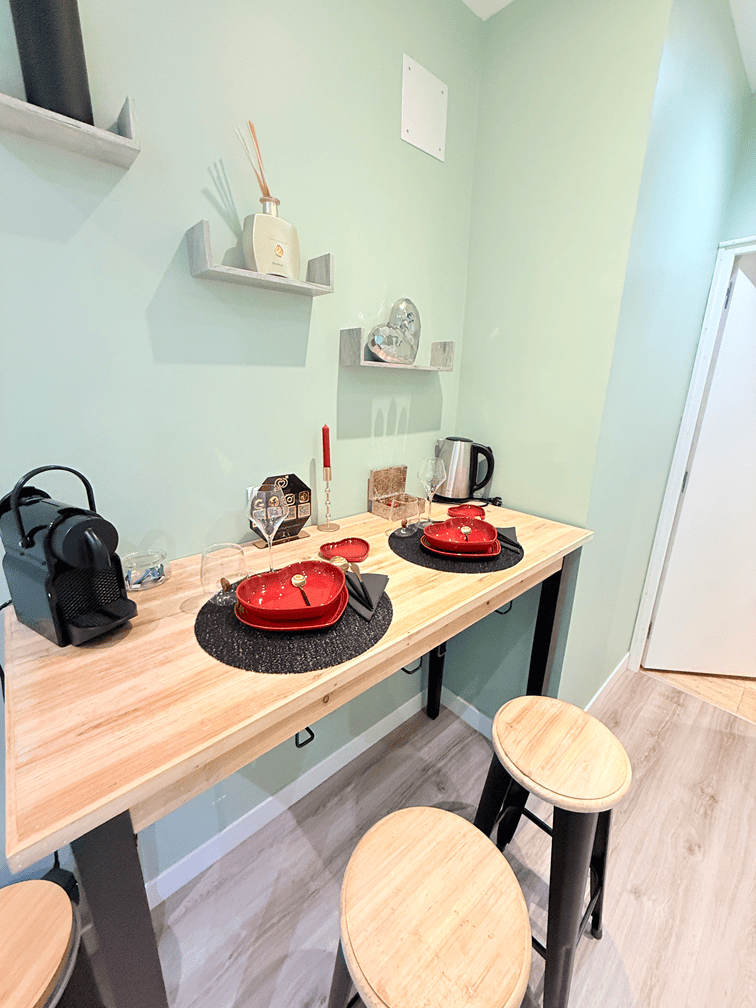 Les Bains d'Aphrodite - Love’nSpa - weekend en amoureux, love rooms avec spa ou jacuzzi privatif17 de Les Bains d'Aphrodite
