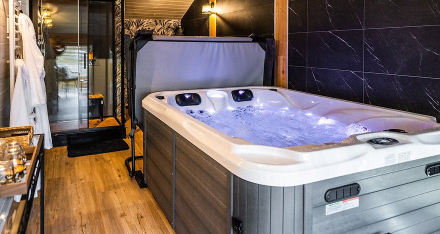 Les Charmes du Lac - Love’nSpa - weekend en amoureux, love rooms avec spa ou jacuzzi privatif13 de Les Charmes du Lac

