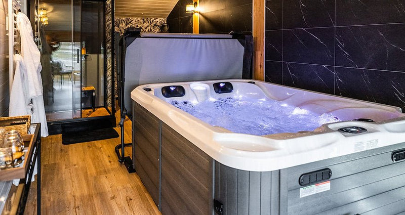 Les Charmes du Lac - Love’nSpa - weekend en amoureux, love rooms avec spa ou jacuzzi privatif