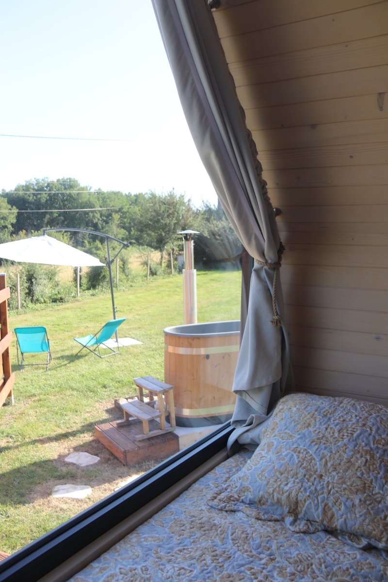 Les Magnolias - Love’nSpa - weekend en amoureux, love rooms avec spa ou jacuzzi privatif3 de Les Magnolias
