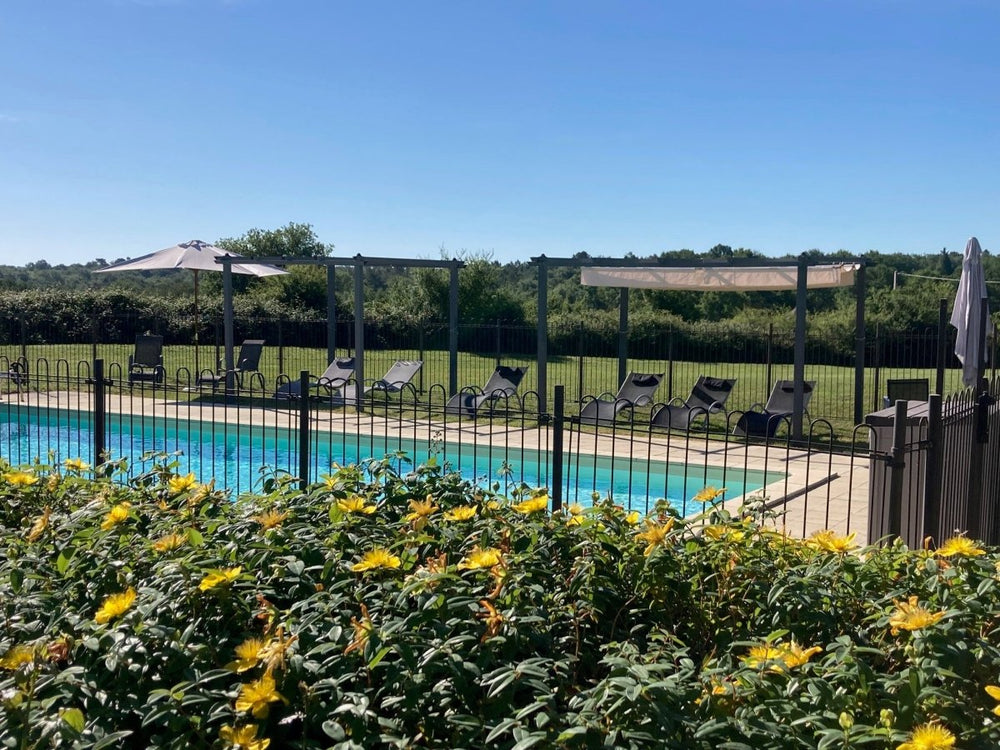 Les Magnolias - Love’nSpa - weekend en amoureux, love rooms avec spa ou jacuzzi privatif3 de Les Magnolias
