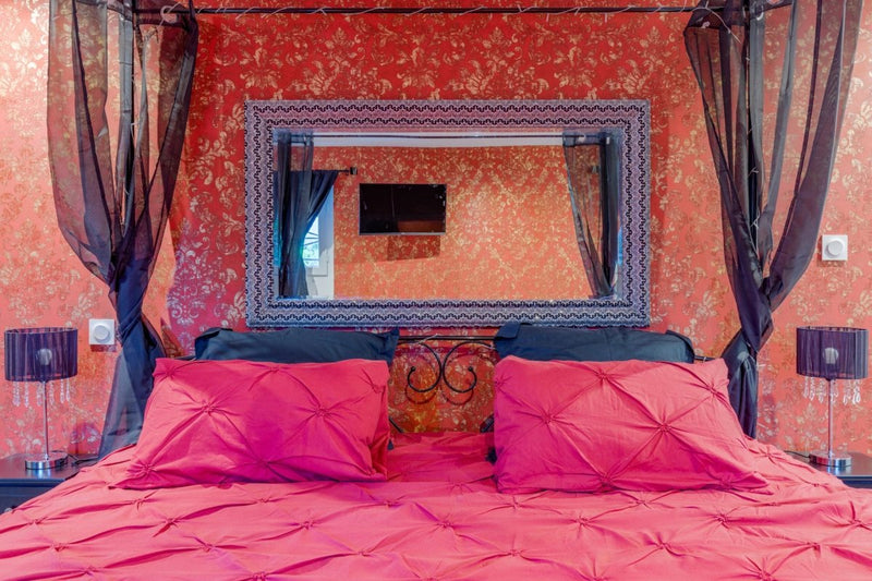 Les nuances de Mélis - Love’nSpa - weekend en amoureux, love rooms avec spa ou jacuzzi privatif