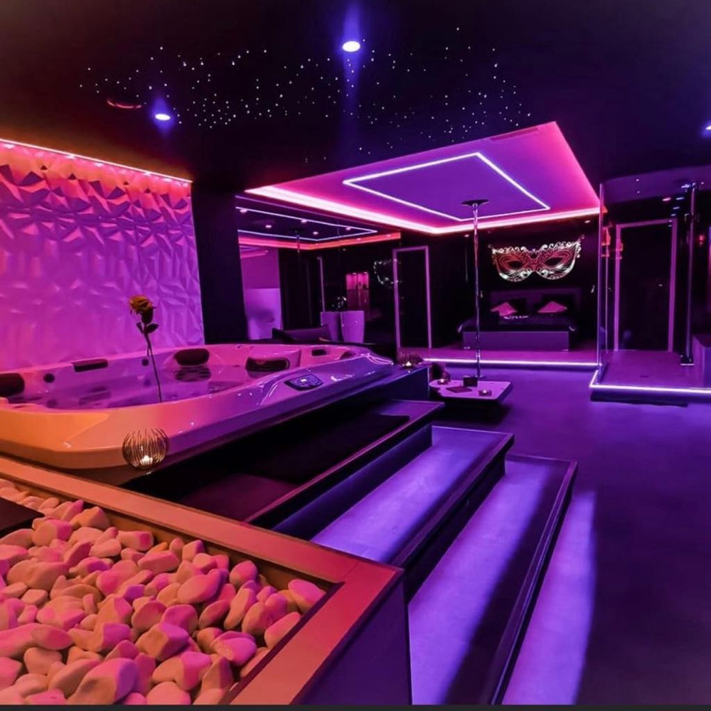 Les secrets rooms L'evasion des secrets - Love’nSpa - weekend en amoureux, love rooms avec spa ou jacuzzi privatif1 de Les secrets rooms L'evasion des secrets
