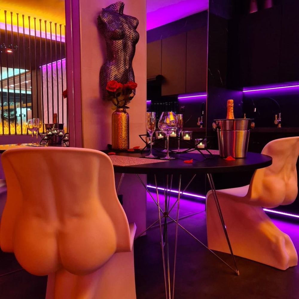 Les secrets rooms L'evasion des secrets - Love’nSpa - weekend en amoureux, love rooms avec spa ou jacuzzi privatif4 de Les secrets rooms L'evasion des secrets
