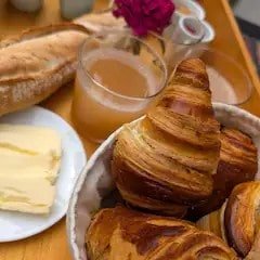 Les Suites du Bouddha Bleu - La Suite Samadhi - Love’nSpa - weekend en amoureux, love rooms avec spa ou jacuzzi privatif22 de Les Suites du Bouddha Bleu - La Suite Samadhi
