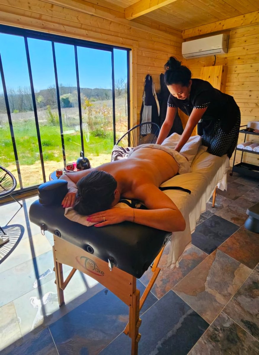 L'Escale des Sens - Love’nSpa - weekend en amoureux, love rooms avec spa ou jacuzzi privatif13 de L'Escale des Sens
