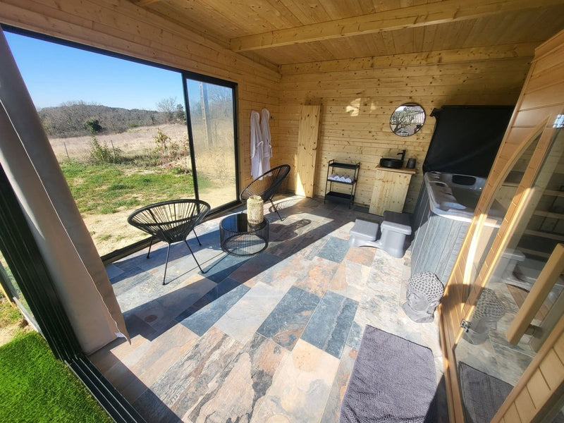 L'Escale des Sens - Love’nSpa - weekend en amoureux, love rooms avec spa ou jacuzzi privatif3 de L'Escale des Sens
