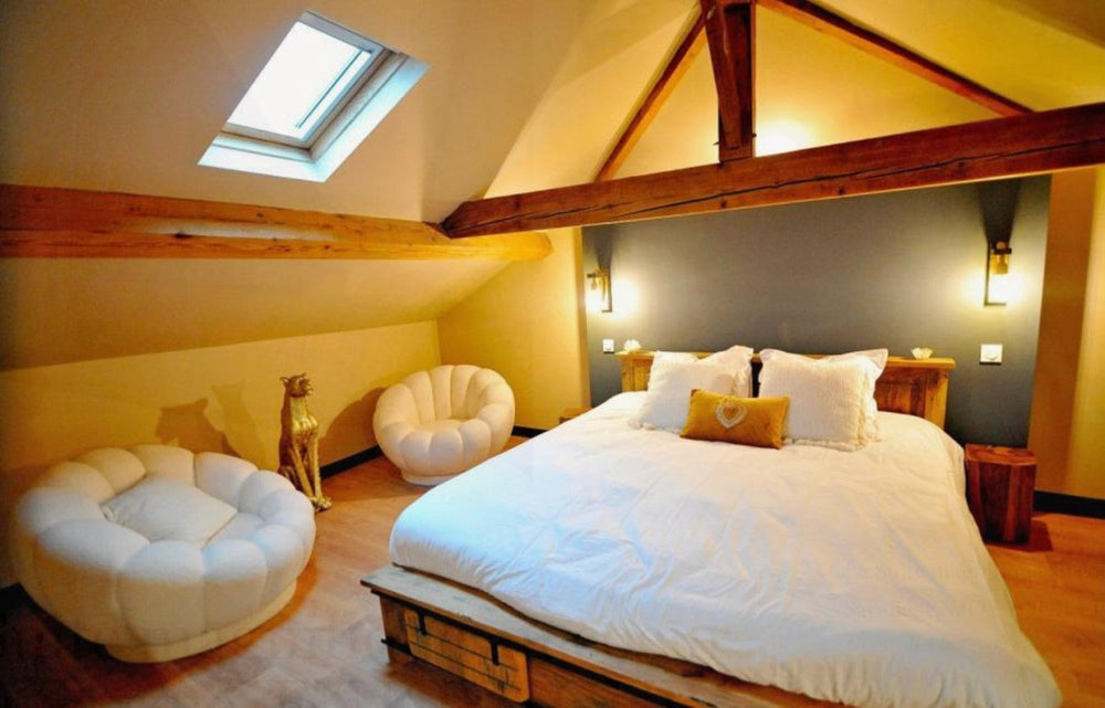 L'Évasion Safari insolite: Spa XXL, Cascade, Cinéma - Love’nSpa - weekend en amoureux, love rooms avec spa ou jacuzzi privatif7 de L'Évasion Safari insolite: Spa XXL, Cascade, Cinéma
