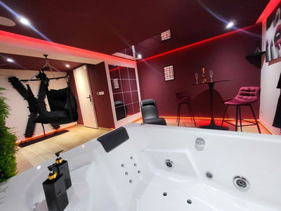 L'incontournable Love Room - Love’nSpa - weekend en amoureux, love rooms avec spa ou jacuzzi privatif