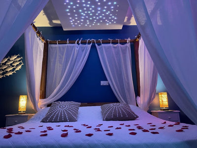 L'INSTANT ROMANTIQUE - Suite Santorin - Love’nSpa - weekend en amoureux, love rooms avec spa ou jacuzzi privatif