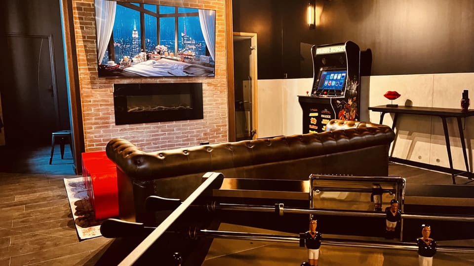 Loft Spa - St Etienne - Love’nSpa - weekend en amoureux, love rooms avec spa ou jacuzzi privatif3 de Loft Spa - St Etienne
