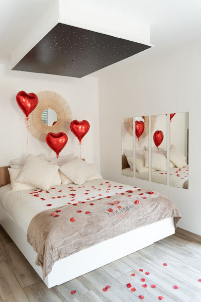 L'Olympe des Sens - HERA • Déesse du mariage - Love’nSpa - weekend en amoureux, love rooms avec spa ou jacuzzi privatif