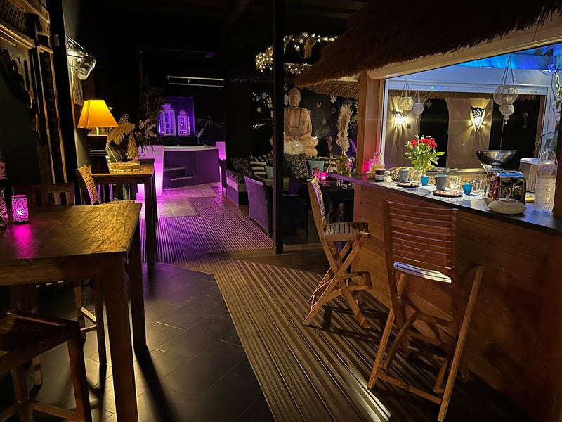 Lounge and Spa - Love’nSpa - weekend en amoureux, love rooms avec spa ou jacuzzi privatif1 de Lounge and Spa
