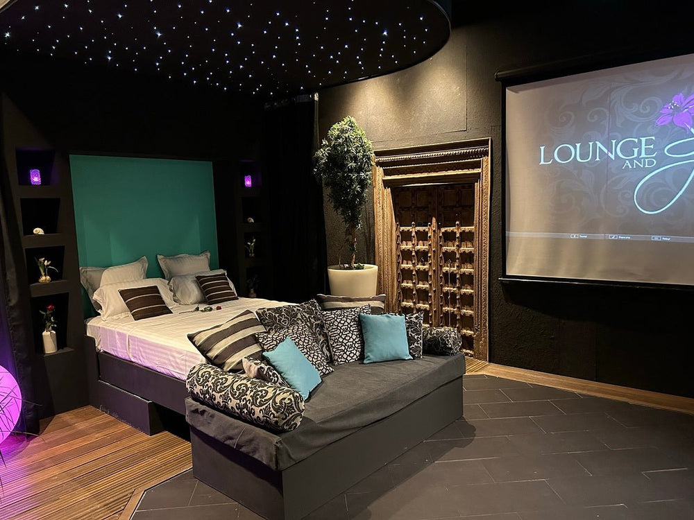 Lounge and Spa - Love’nSpa - weekend en amoureux, love rooms avec spa ou jacuzzi privatif1 de Lounge and Spa
