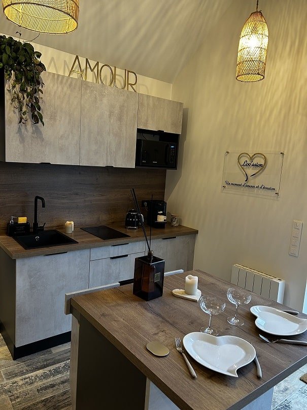 Lov’asion - Love’nSpa - weekend en amoureux, love rooms avec spa ou jacuzzi privatif