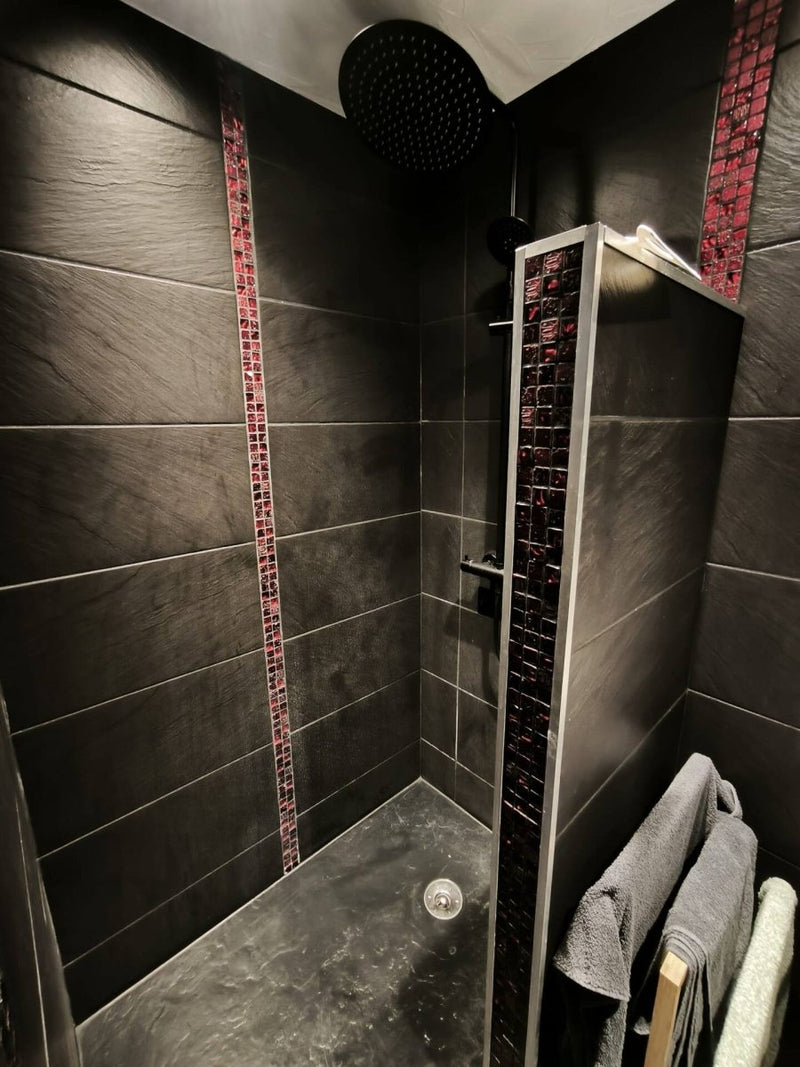 Love & Kinky Room with big SPAs & Sauna - Love’nSpa - weekend en amoureux, love rooms avec spa ou jacuzzi privatif