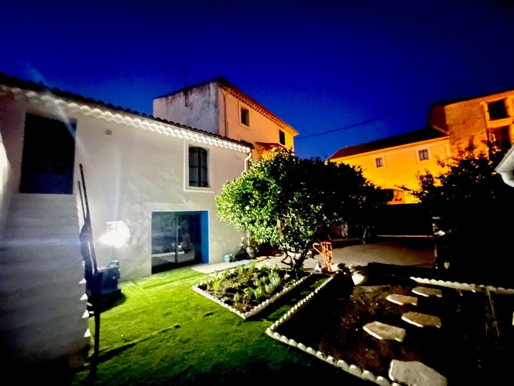 Love & Kinky Room with big SPAs & Sauna - Love’nSpa - weekend en amoureux, love rooms avec spa ou jacuzzi privatif3 de Love & Kinky Room with big SPAs & Sauna
