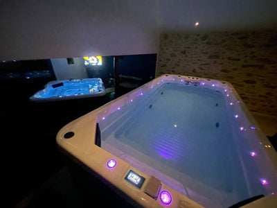 Love & Kinky Room with big SPAs & Sauna - Love’nSpa - weekend en amoureux, love rooms avec spa ou jacuzzi privatif