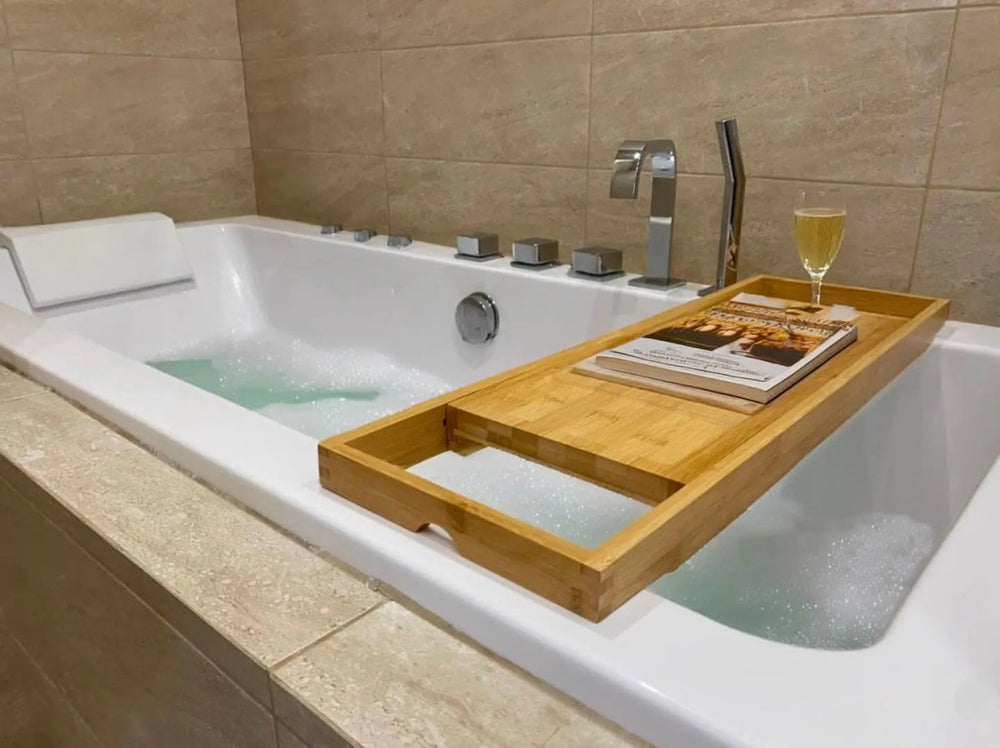 Love room - Jacuzzi ambiance Zen - Love’nSpa - weekend en amoureux, love rooms avec spa ou jacuzzi privatif1 de Love room - Jacuzzi ambiance Zen
